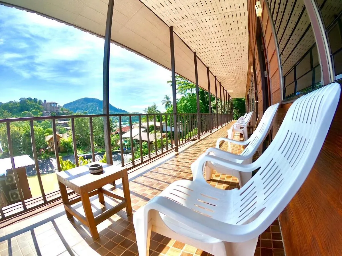 Jr Gym & Resort Ko Phi Phi